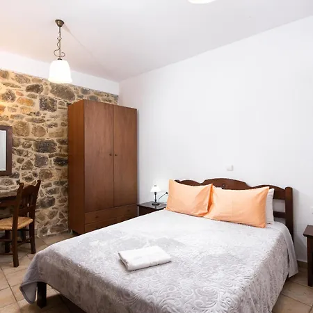 Guest house Metohi Nature Living 3*